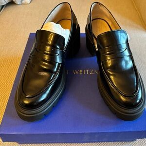 Stuart Weitzman authentic Leather  Black Soho Loafers size 7.5W.